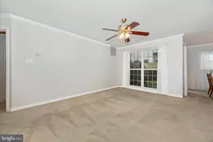 2504 Shelley Cir, Frederick, MD 21702 - Photo 8