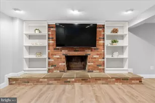 8301 Sharon Dr, Frederick, MD 21704 - Photo 20