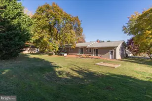 8301 Sharon Dr, Frederick, MD 21704 - Photo 28