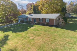 8301 Sharon Dr, Frederick, MD 21704 - Photo 1