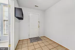 512 Ellison Ct, Frederick, MD 21703 - Photo 4