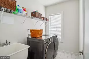 8776 Walnut Btm Ln, Frederick, MD 21701 - Photo 16