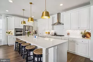 8776 Walnut Btm Ln, Frederick, MD 21701 - Photo 4
