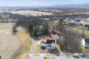 641 Swallowtail Dr, Frederick, MD 21703 - Photo 2