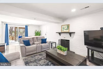 8607 Pinecliff Drive, Frederick, MD 21704 - Photo 10