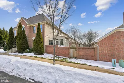 2539 Waterside Drive, Frederick, MD 21701 - Photo 2