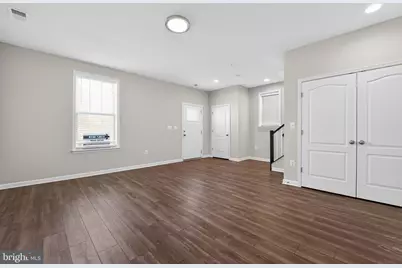 304 Faversham Pl, Frederick, MD 21701 - Photo 4