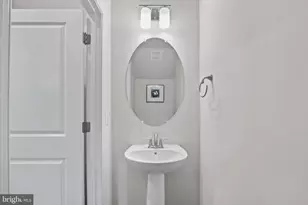 5936 Forum Sq, Frederick, MD 21703 - Photo 12