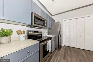 8205 Blue Heron Dr, Frederick, MD 21701 - Photo 10