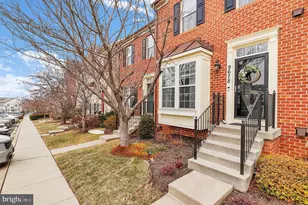 9678 Atterbury Ln, Frederick, MD 21704 - Photo 2