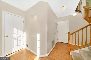 554 Eisenhower Dr, Frederick, MD 21703 - Photo 4