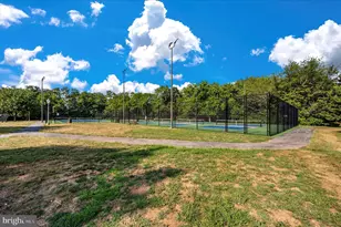 554 Eisenhower Dr, Frederick, MD 21703 - Photo 60