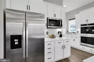 5719 Hawk Ridge Rd, Frederick, MD 21704 - Photo 12