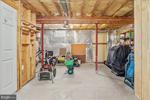 10244 Royal St Andrews Pl, Ijamsville, MD 21754 - Photo 36