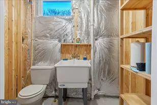 10244 Royal St Andrews Pl, Ijamsville, MD 21754 - Photo 38