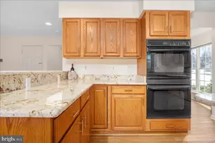 10244 Royal St Andrews Pl, Ijamsville, MD 21754 - Photo 6