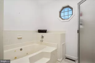 10244 Royal St Andrews Pl, Ijamsville, MD 21754 - Photo 20