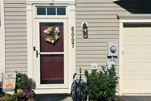 6007 Newport Ln, Frederick, MD 21701 - Photo 2