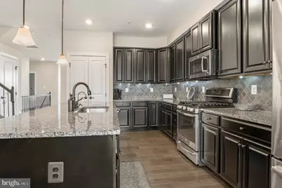 6467 Alan Linton Boulevard E, Frederick, MD 21703 - Photo 16