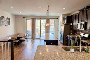 5925 Garden Walk Dr, Frederick, MD 21703 - Photo 8