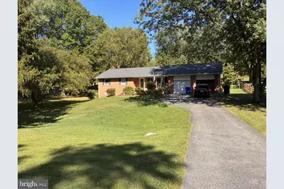 4205 Rolling Acres Drive, Mount Airy, MD 21771 - Photo 2