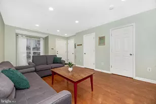 617 Hollowstone Rd, Frederick, MD 21703 - Photo 2