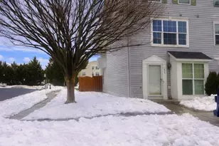 617 Hollowstone Rd, Frederick, MD 21703 - Photo 1