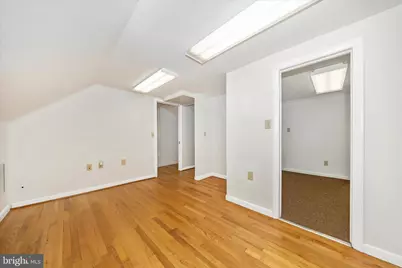 7004 Rock Creek Drive, Frederick, MD 21702 - Photo 32