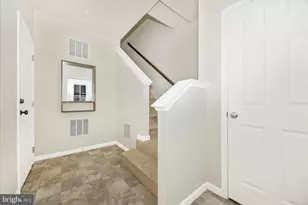 1310 Pedigree St, Frederick, MD 21702 - Photo 4