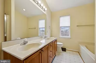 8040 Captains Ct, Frederick, MD 21701 - Photo 30
