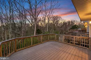 5653 Tessie Ct, New Market, MD 21774 - Photo 4