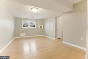 1 Walnut Pond Ct, Middletown, MD 21769 - Photo 20