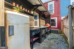 229 E 5th St, Frederick, MD 21701 - Photo 34