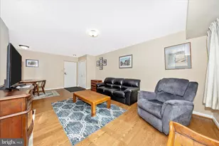 200 Chapel Ct, Walkersville, MD 21793 - Photo 10