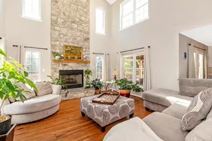 13681 Samhill Dr, Mount Airy, MD 21771 - Photo 4