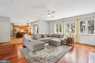 11208 Yardley Pl, Ijamsville, MD 21754 - Photo 24