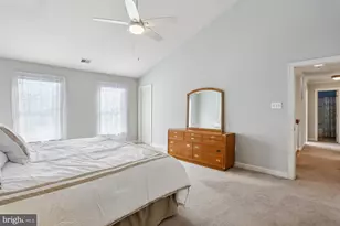 11208 Yardley Pl, Ijamsville, MD 21754 - Photo 36