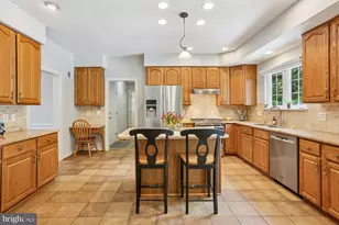 11208 Yardley Pl, Ijamsville, MD 21754 - Photo 16