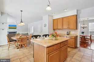 11208 Yardley Pl, Ijamsville, MD 21754 - Photo 20