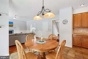 11208 Yardley Pl, Ijamsville, MD 21754 - Photo 22