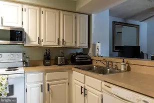 800 Stratford Way, Frederick, MD 21701 - Photo 10