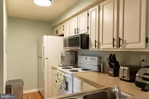 800 Stratford Way, Frederick, MD 21701 - Photo 10