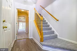 2433 Wynfield Ct, Frederick, MD 21702 - Photo 2