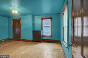 22 Virginia Ave, Brunswick, MD 21716 - Photo 32