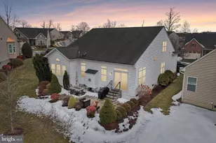 5915 Jacobean Pl, New Market, MD 21774 - Photo 2