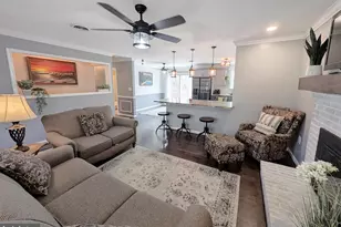 602 Cedarbrook Ct, Mount Airy, MD 21771 - Photo 2