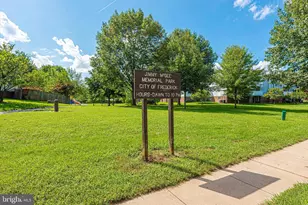 2137 Wainwright Ct, Frederick, MD 21702 - Photo 10