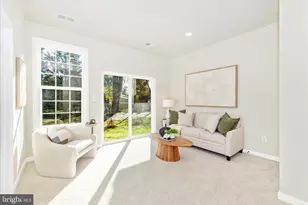 308B Baughmans Ln, Frederick, MD 21702 - Photo 2