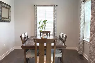 711 Canal Town St, Brunswick, MD 21716 - Photo 8