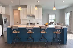 711 Canal Town St, Brunswick, MD 21716 - Photo 2